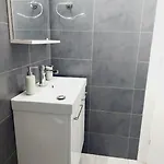 άνετο παραλιακό μακενζι * Larnaca