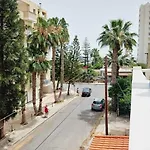 Apartment άνετο παραλιακό μακενζι *