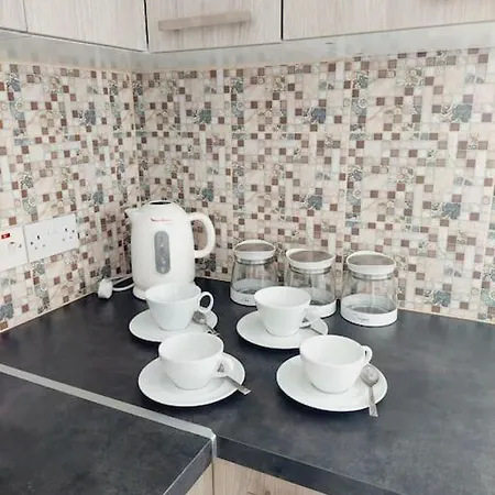 Lejlighed άνετο παραλιακό μακενζι Larnaca